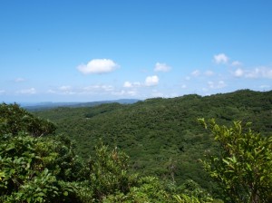 与那覇岳